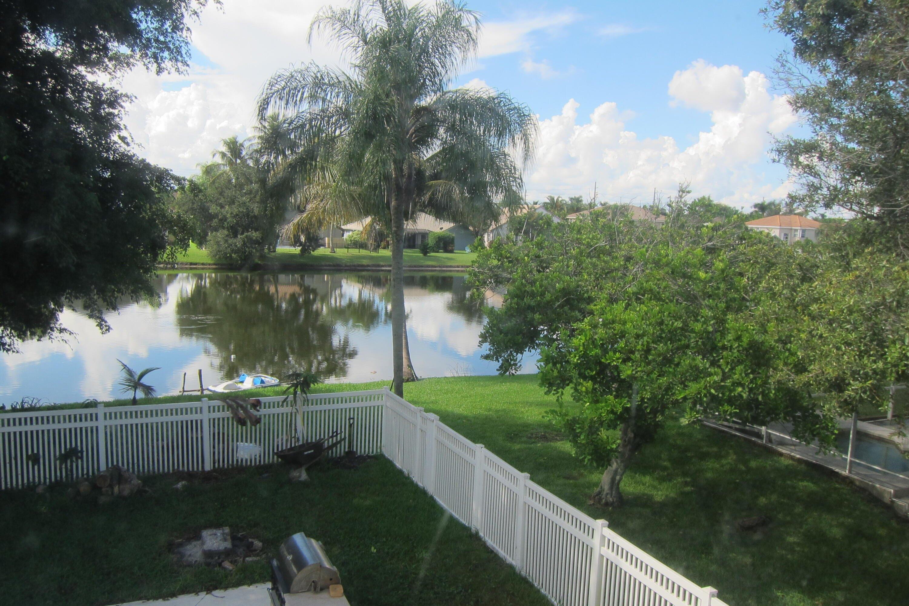 Picot Ct, Boynton Beach, FL 33472