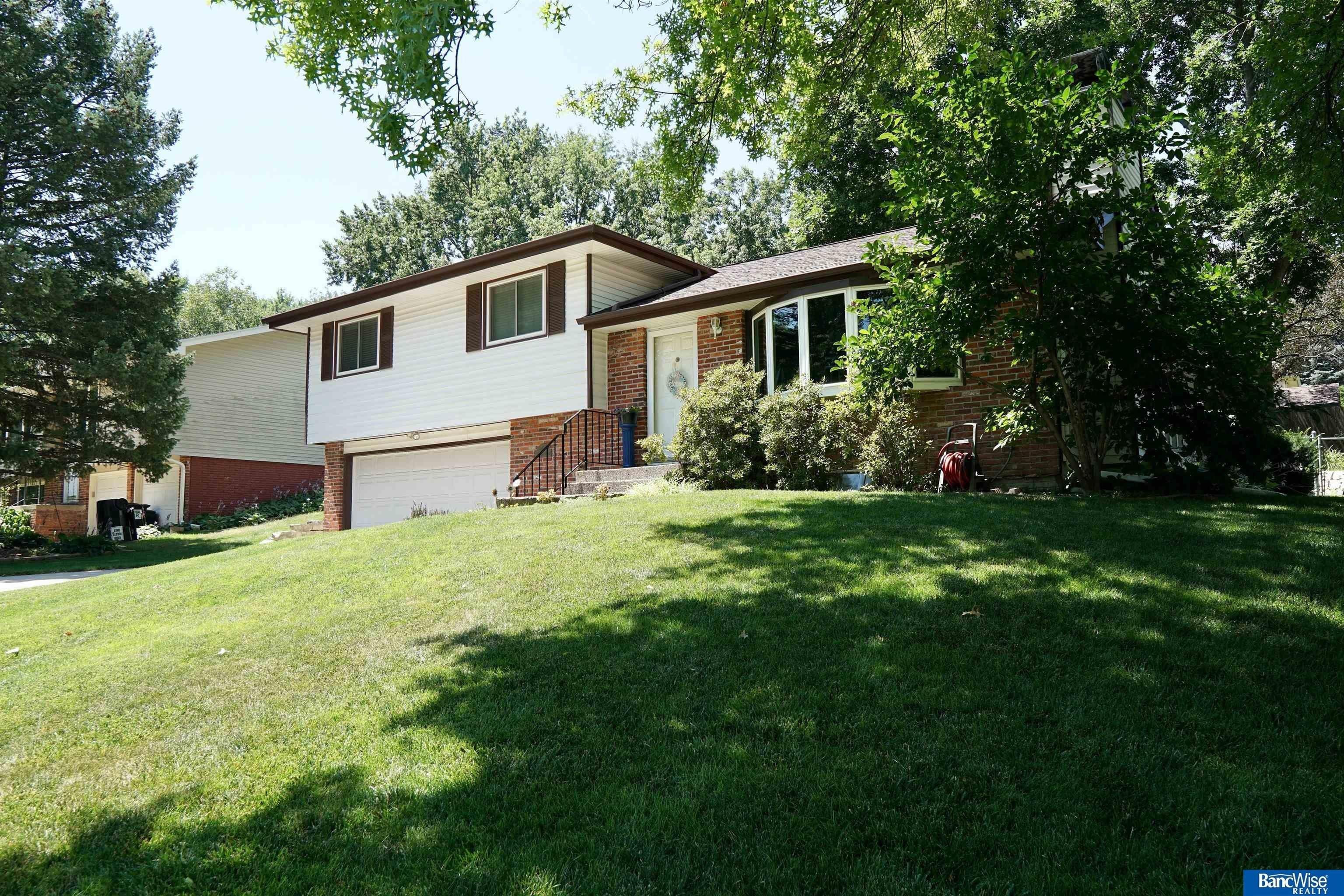 Starling Dr, Lincoln, NE 68516