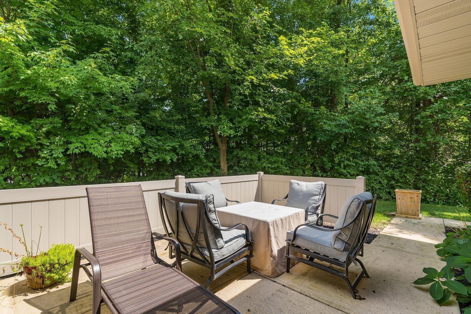 Albion Pl, Westerville, OH 43082