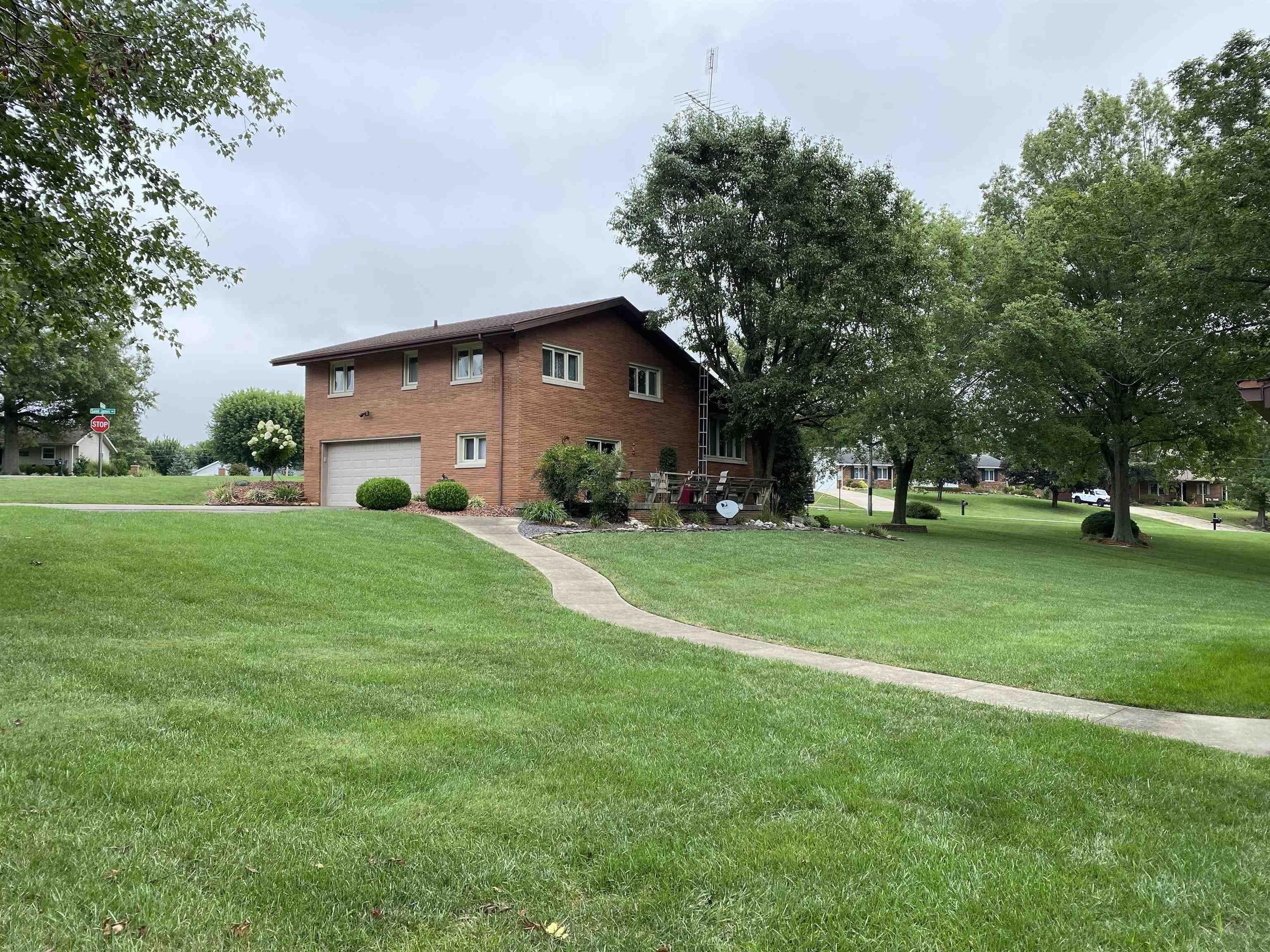 Raymond St, Jasper, IN 47546