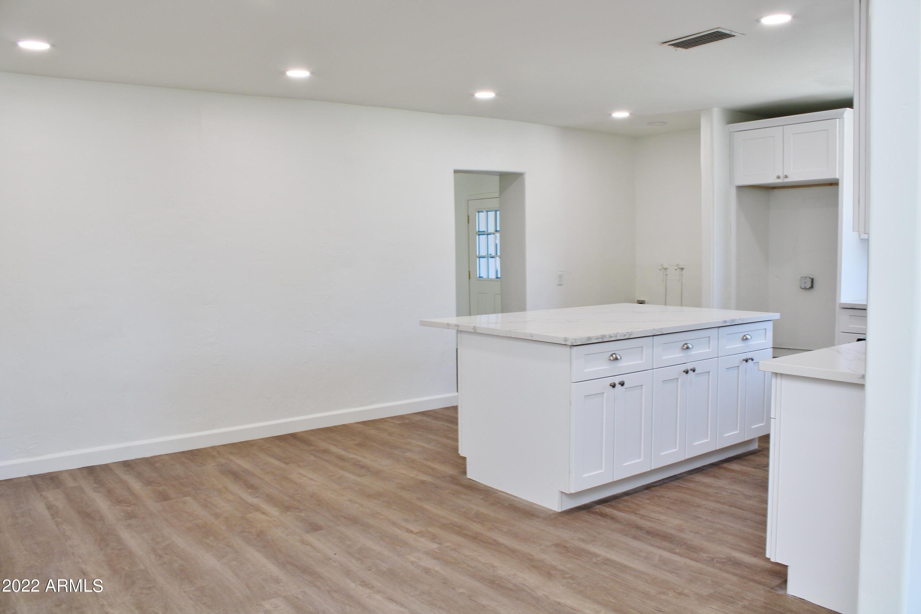 S Temple St, Mesa, AZ 85204