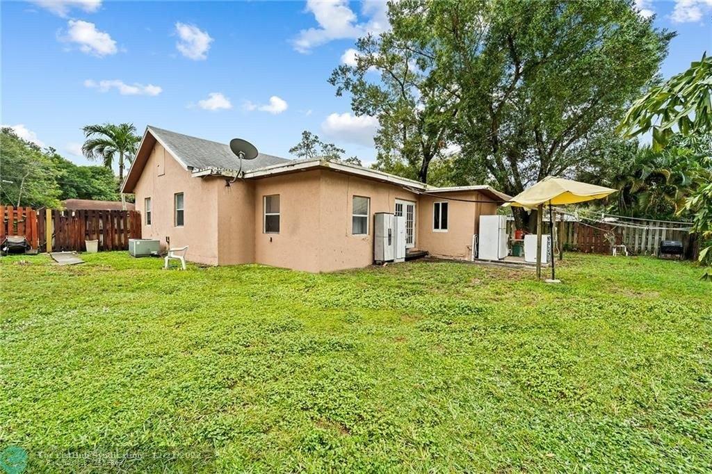 Sw 27th Ct, Fort Lauderdale, FL 33315