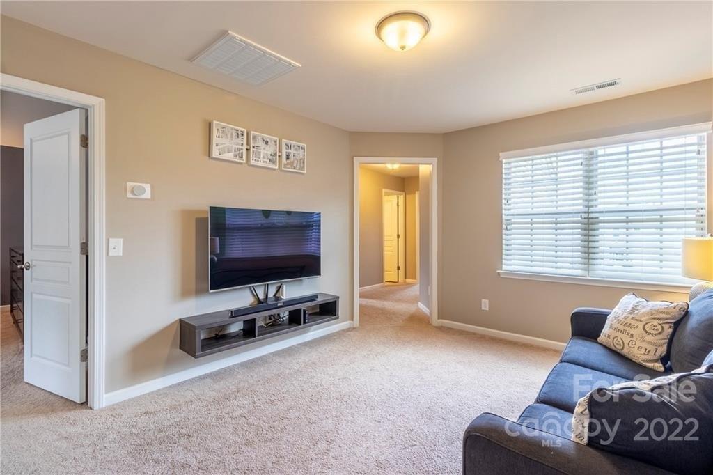 Senate Court Way, Huntersville, NC 28078