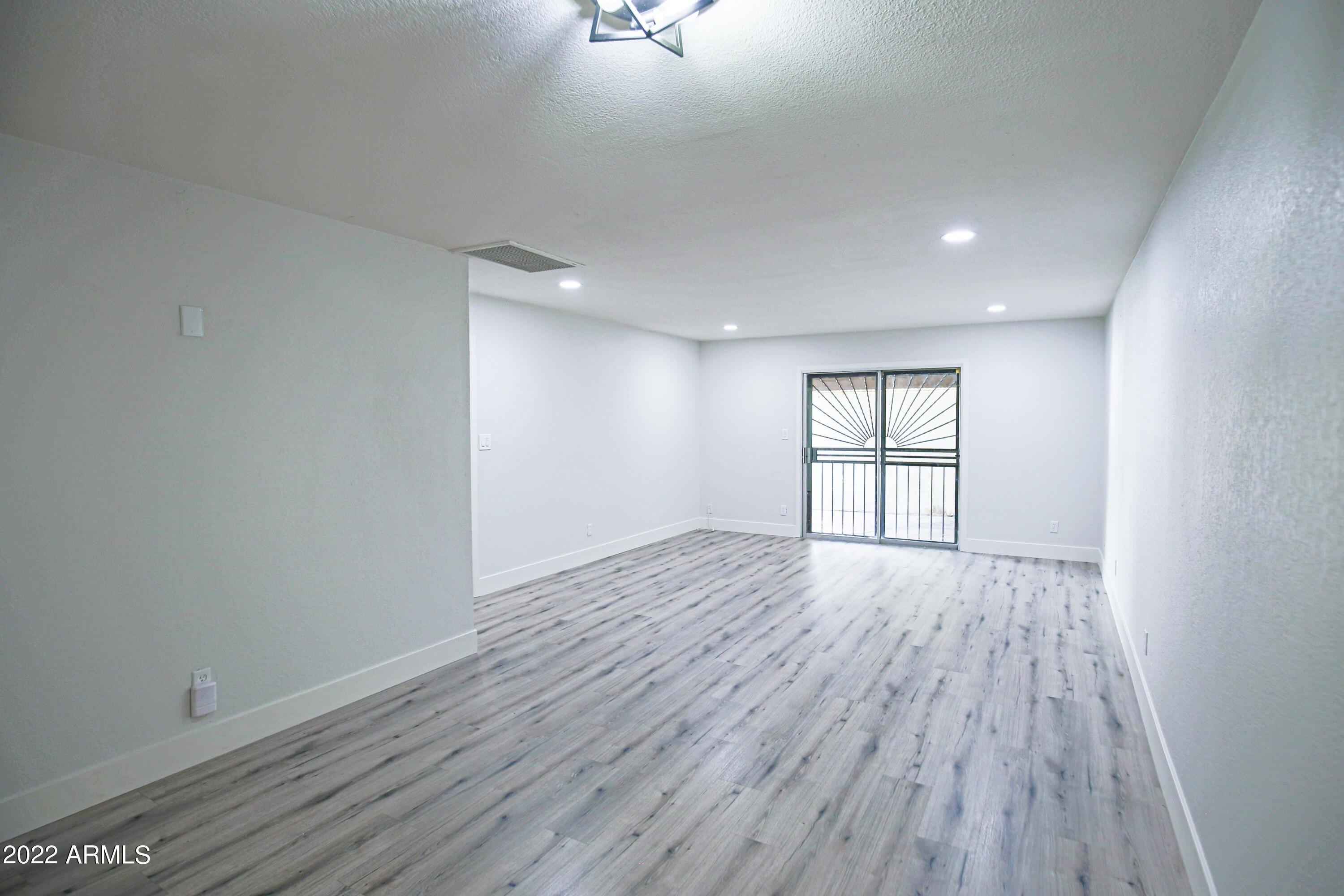 W Maryland Ave, Glendale, AZ 85301