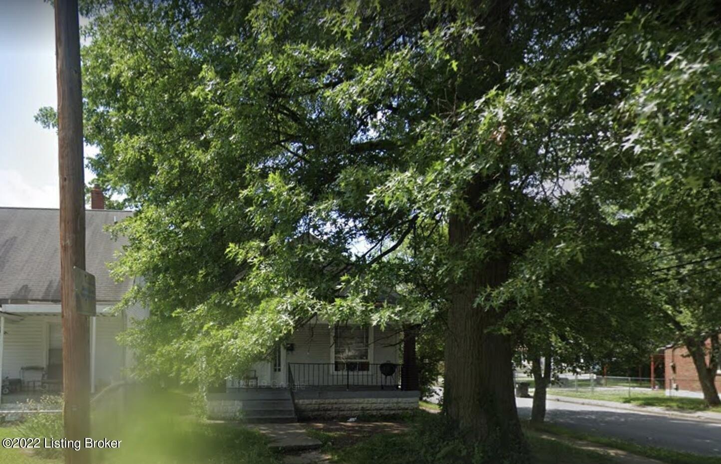Del Park Ter, Louisville, KY 40211