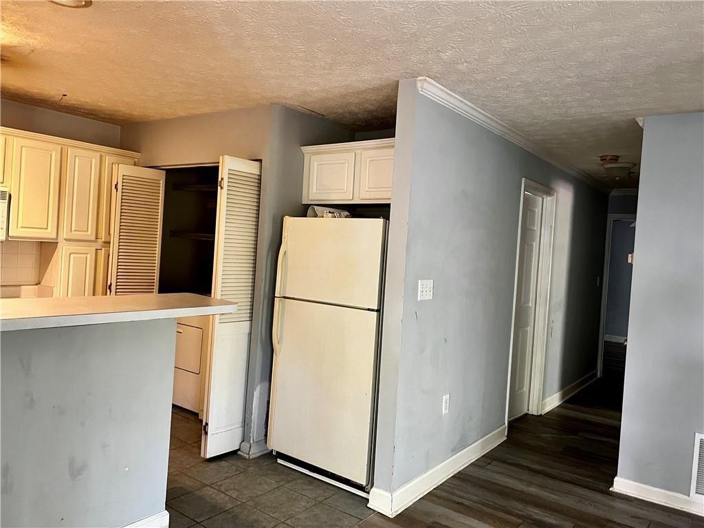 Wedgeview Ct, Tucker, GA 30084