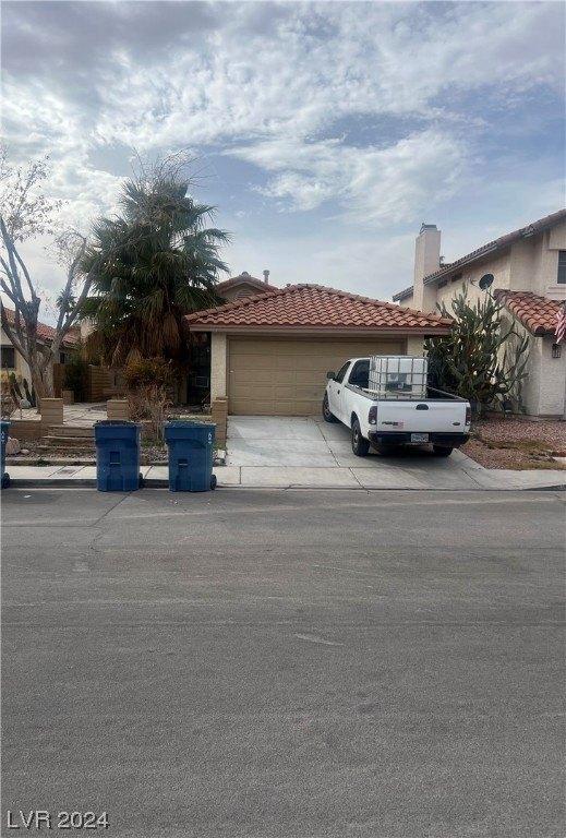 Kalmalii Ave, Las Vegas, NV 89147