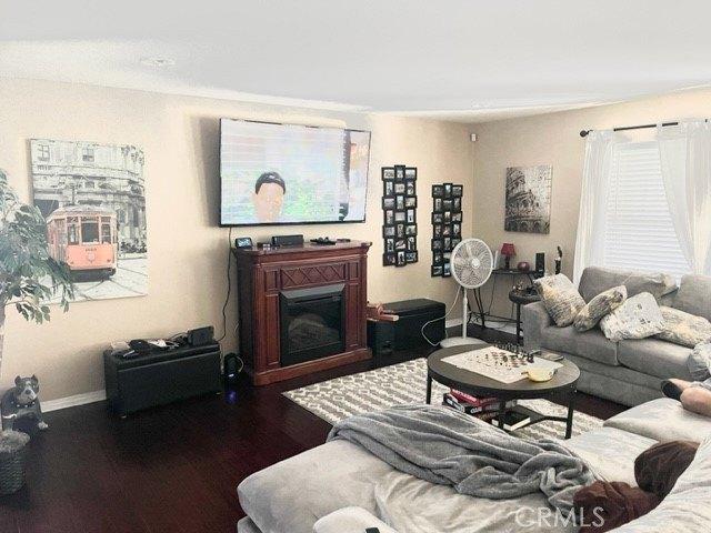 Artesia Ct, Lancaster, CA 93535