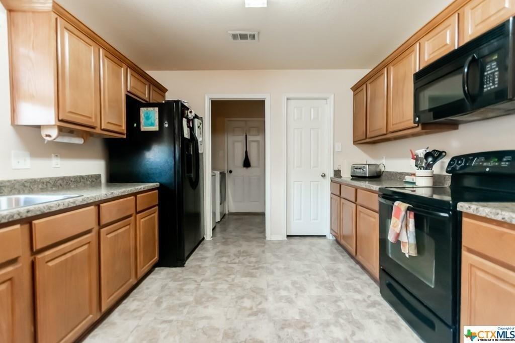 Curtis Dr, Killeen, TX 76542