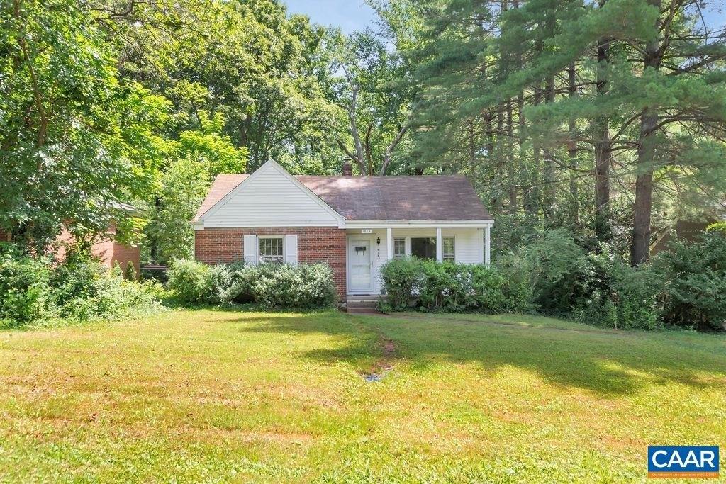 Cambridge Cir, Charlottesville, VA 22903