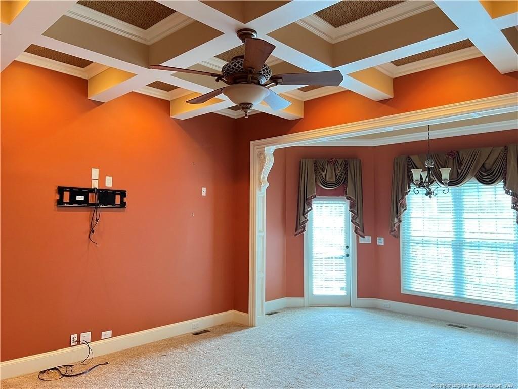 Mckinley Dr, Fayetteville, NC 28311