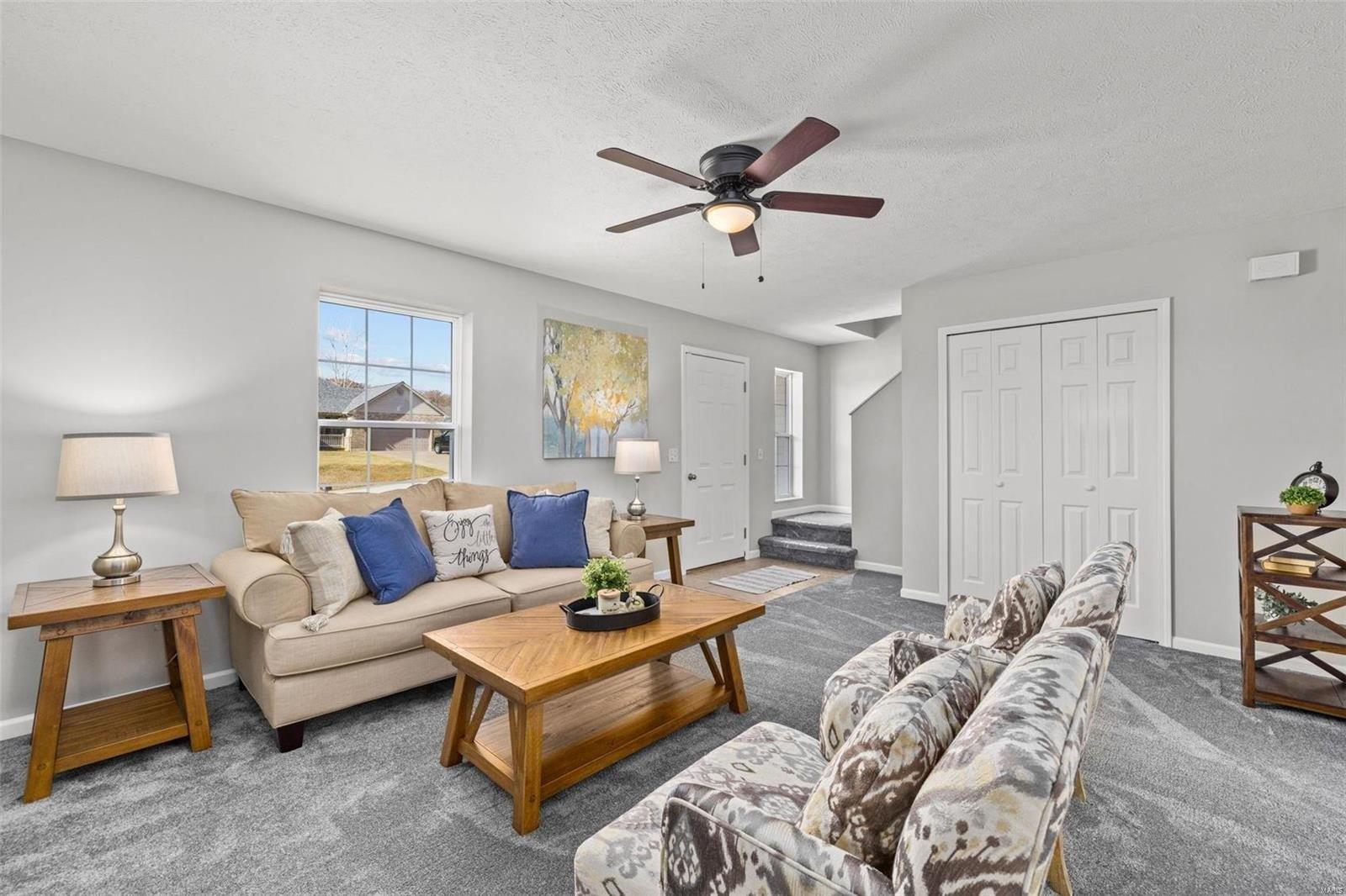 Lindsey Dr, Union, MO 63084
