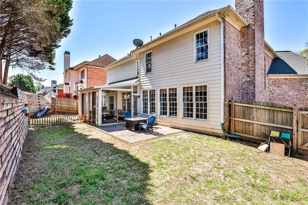 Highcroft Cir, Peachtree Corners, GA 30092
