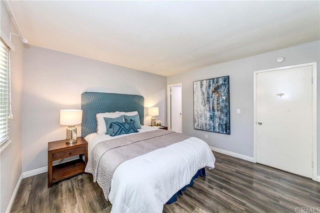 Chaparral Ave, Cerritos, CA 90703