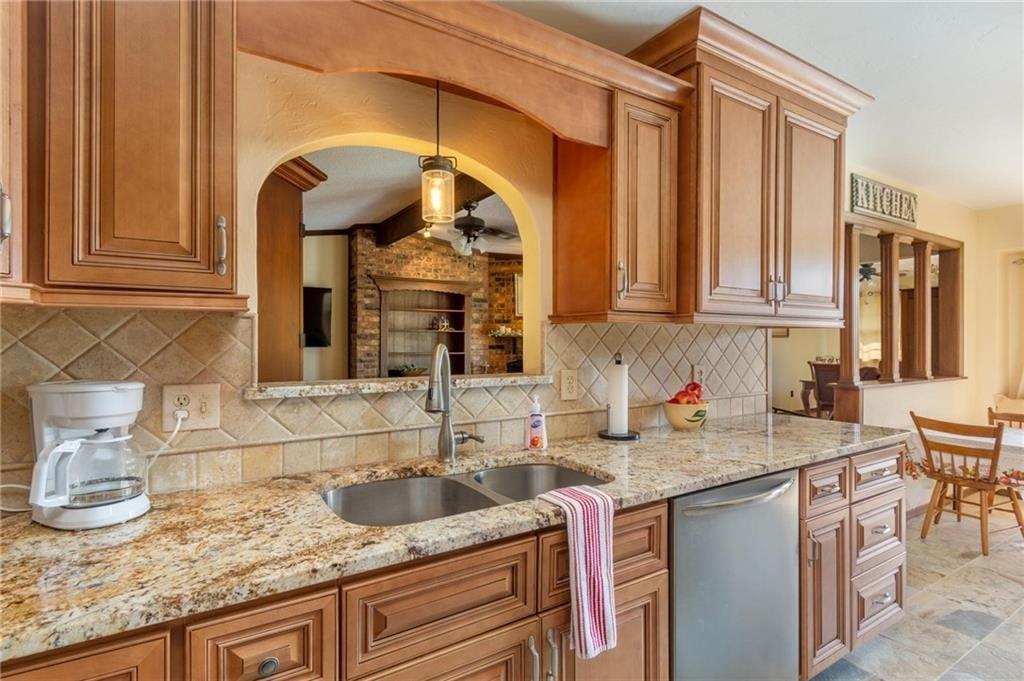 Willow Way, Oklahoma City, OK 73162