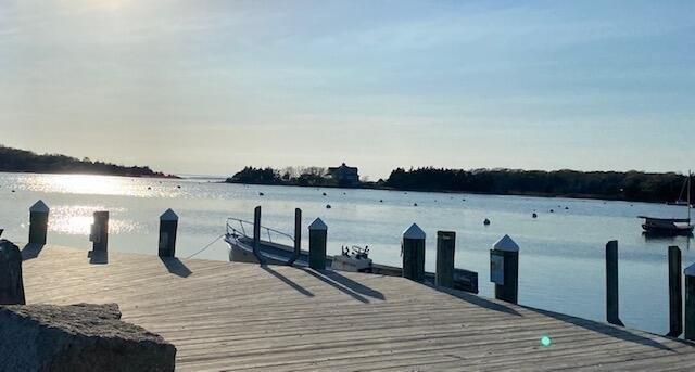 W Falmouth Hwy, Falmouth, MA 02540