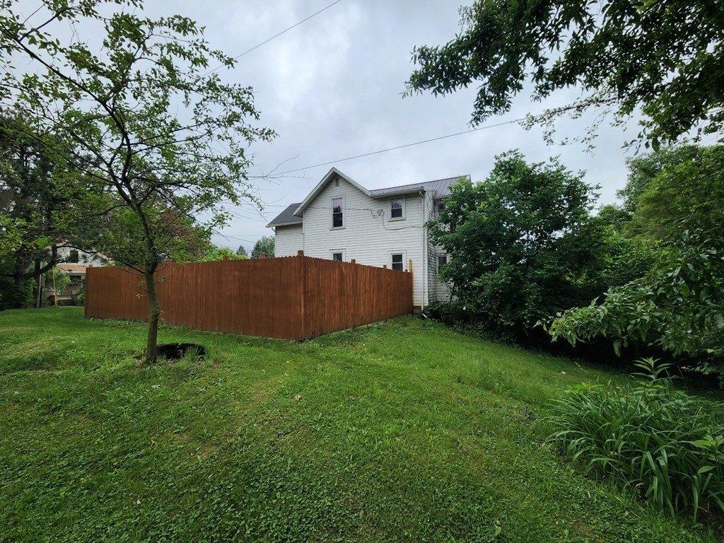 W Mansfield St, Bucyrus, OH 44820