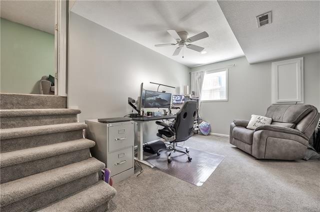 S Hunter St, Olathe, KS 66062