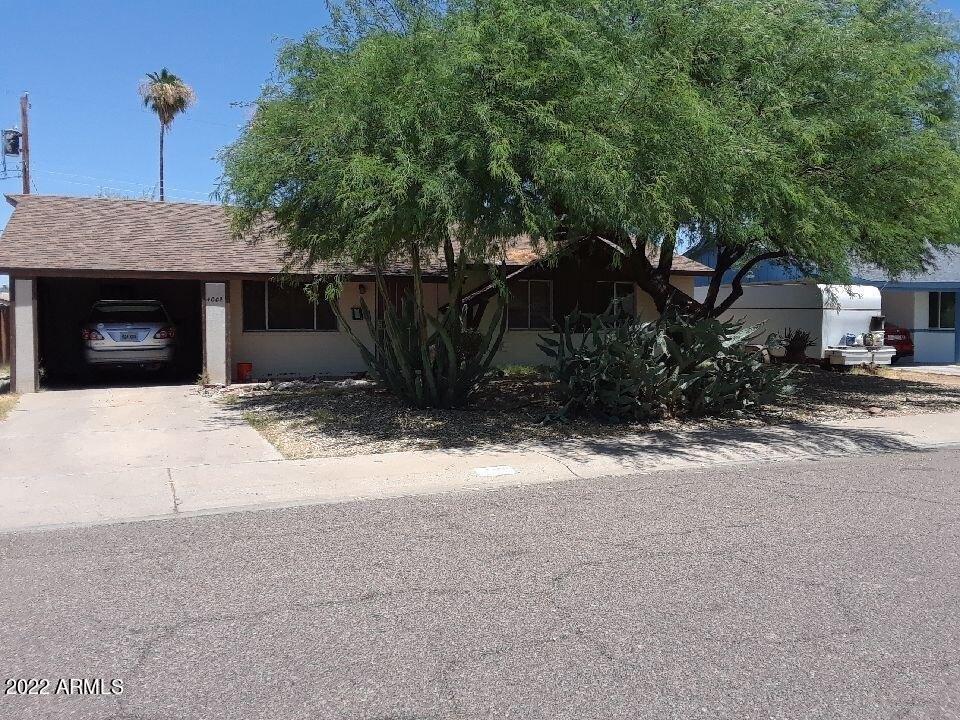 W Lawrence Ln, Phoenix, AZ 85051
