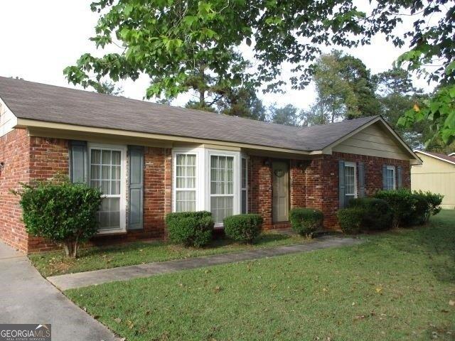 Cosby Dr, Lagrange, GA 30241