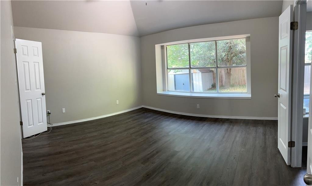 Lantana Dr, Round Rock, TX 78664