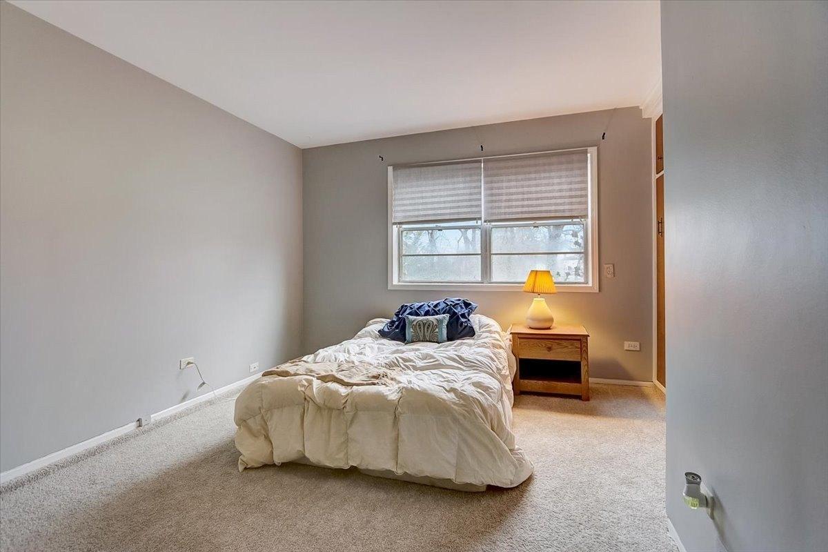 S York St, Elmhurst, IL 60126
