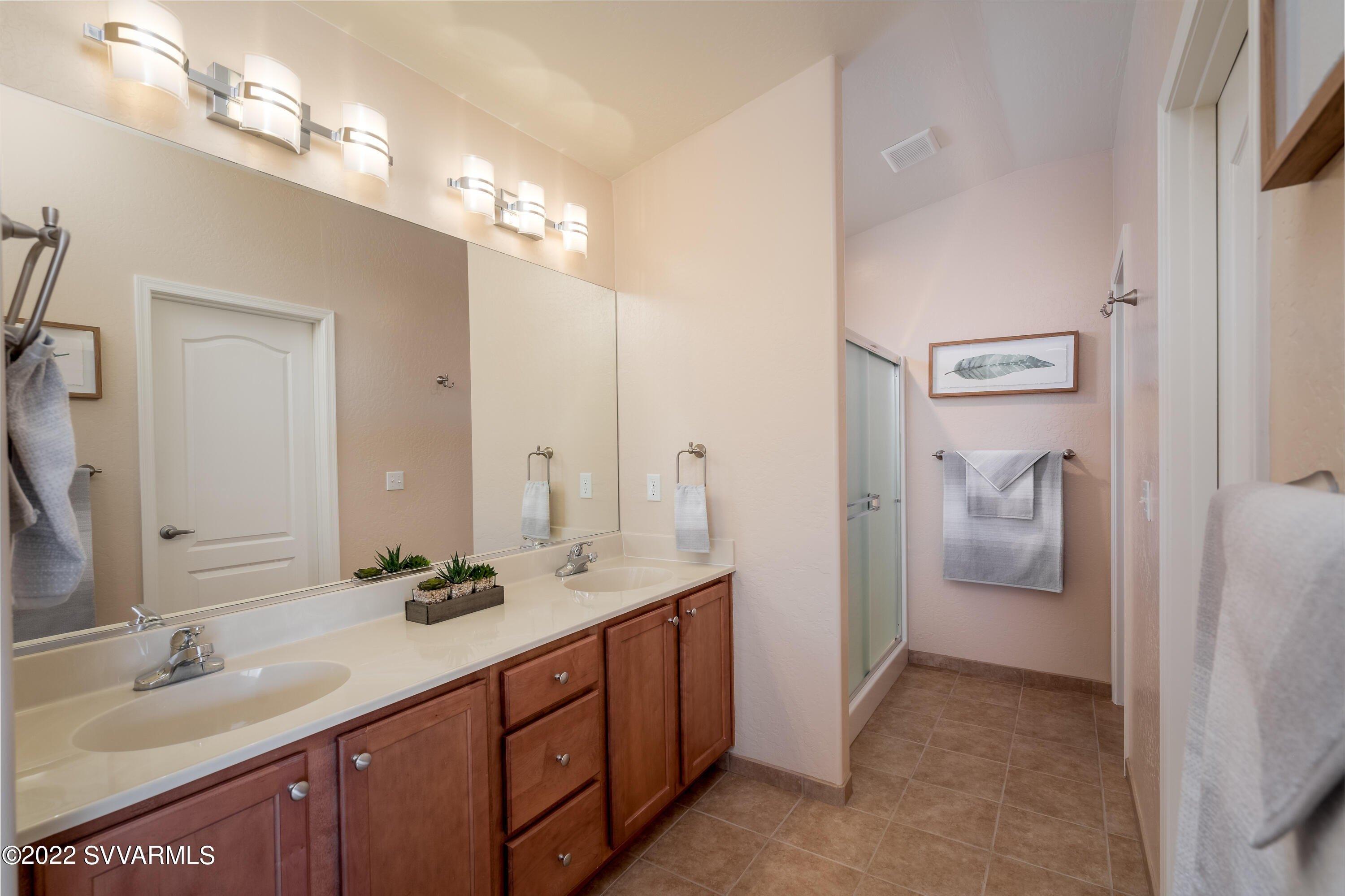 E Meadow Vista Dr, Cornville, AZ 86325