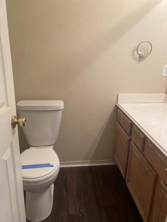 Spencer Dr, Arlington, TX 76002