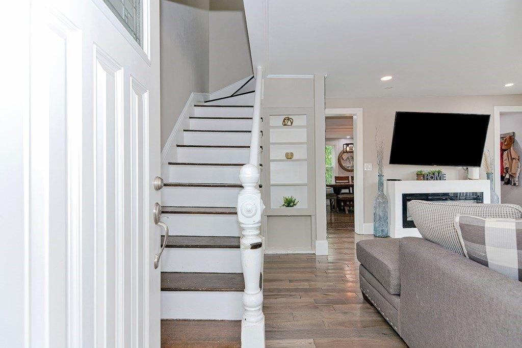 Preston St, Wakefield, MA 01880