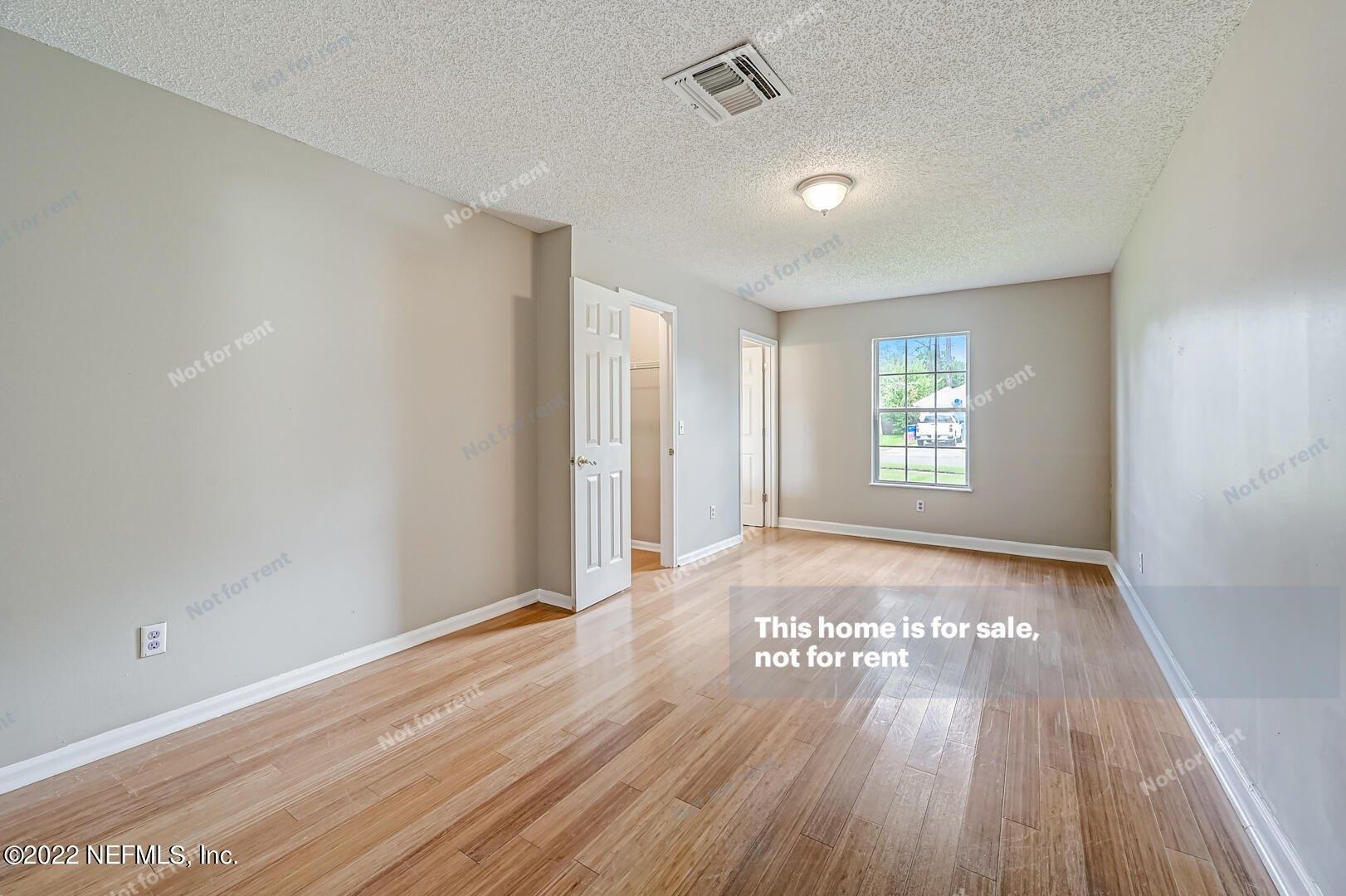 Shamrock Ave S, Jacksonville, FL 32218