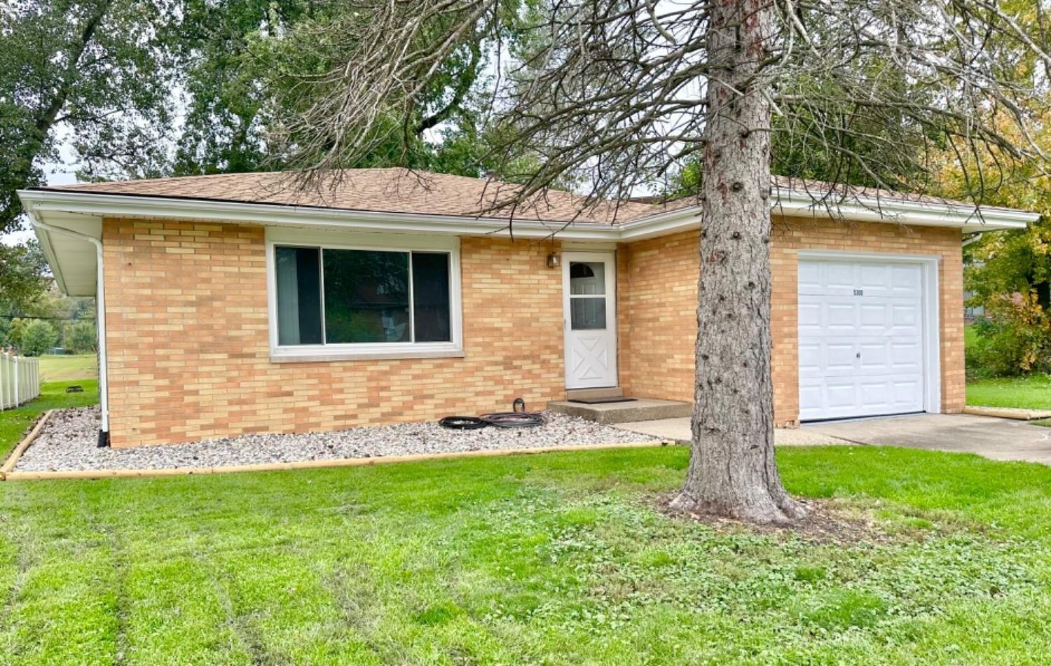 Tyler St, Merrillville, IN 46410