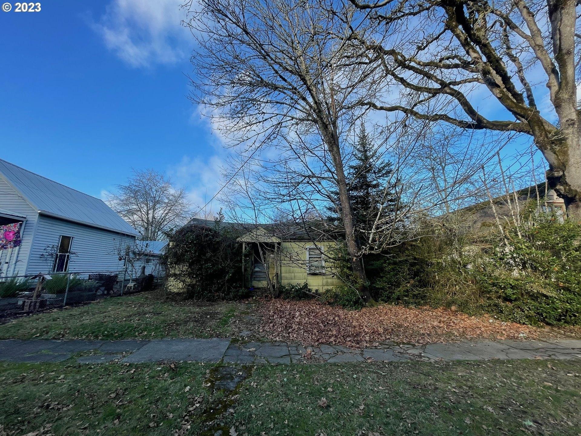 16th Ave, Forest Grove, OR 97116