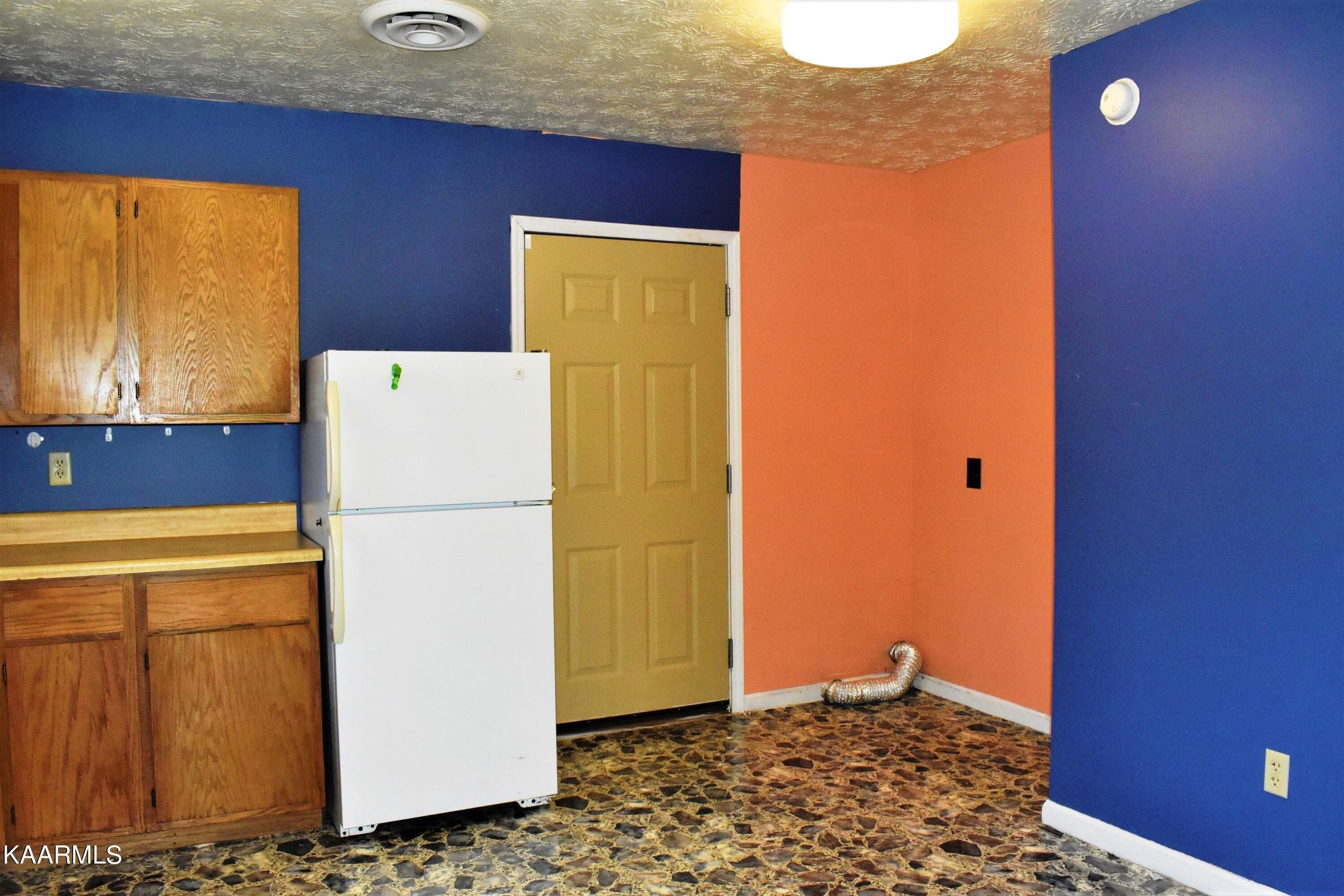 Braun Cv, Crossville, TN 38555