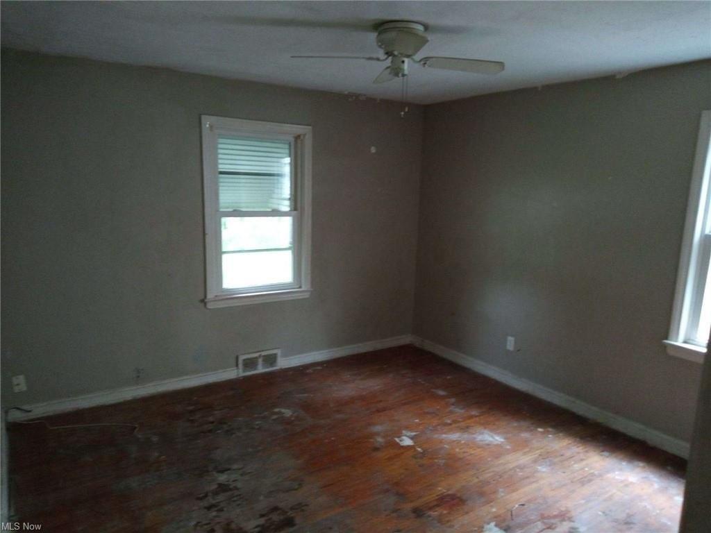 Judson Dr, Cleveland, OH 44128