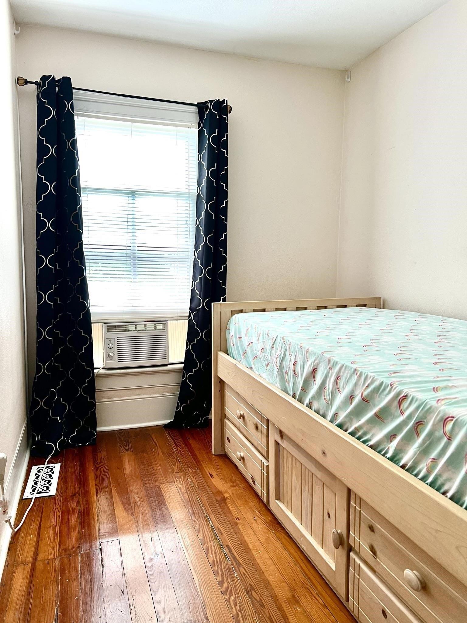 W Beverley St, Staunton, VA 24401