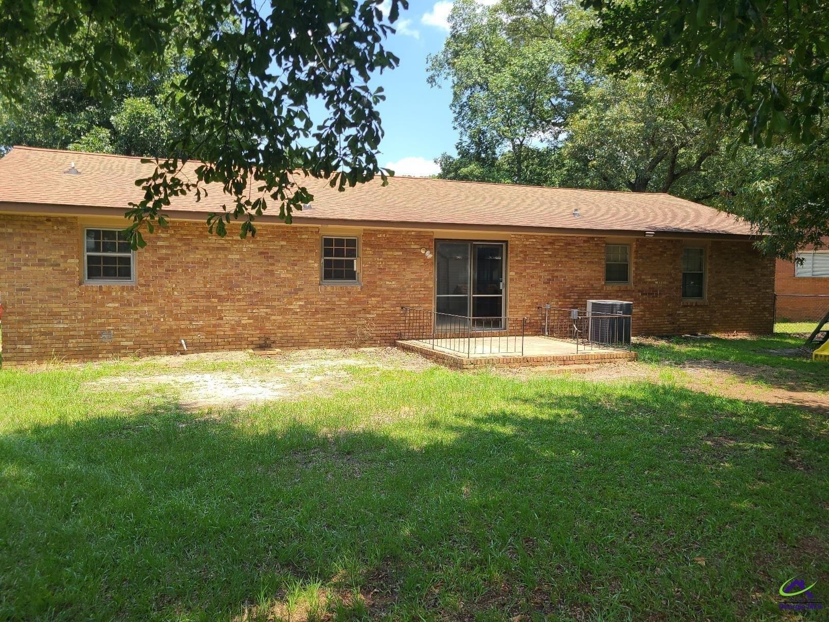 Glendale Ct, Warner Robins, GA 31088