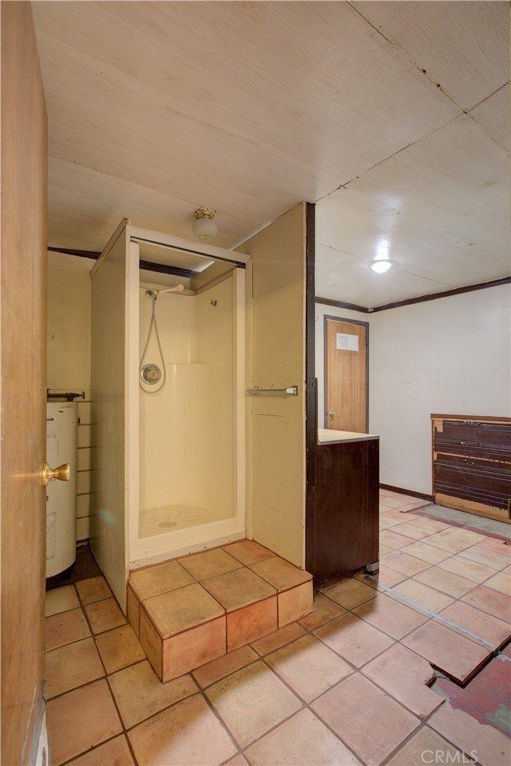 W 26th St, Merced, CA 95340