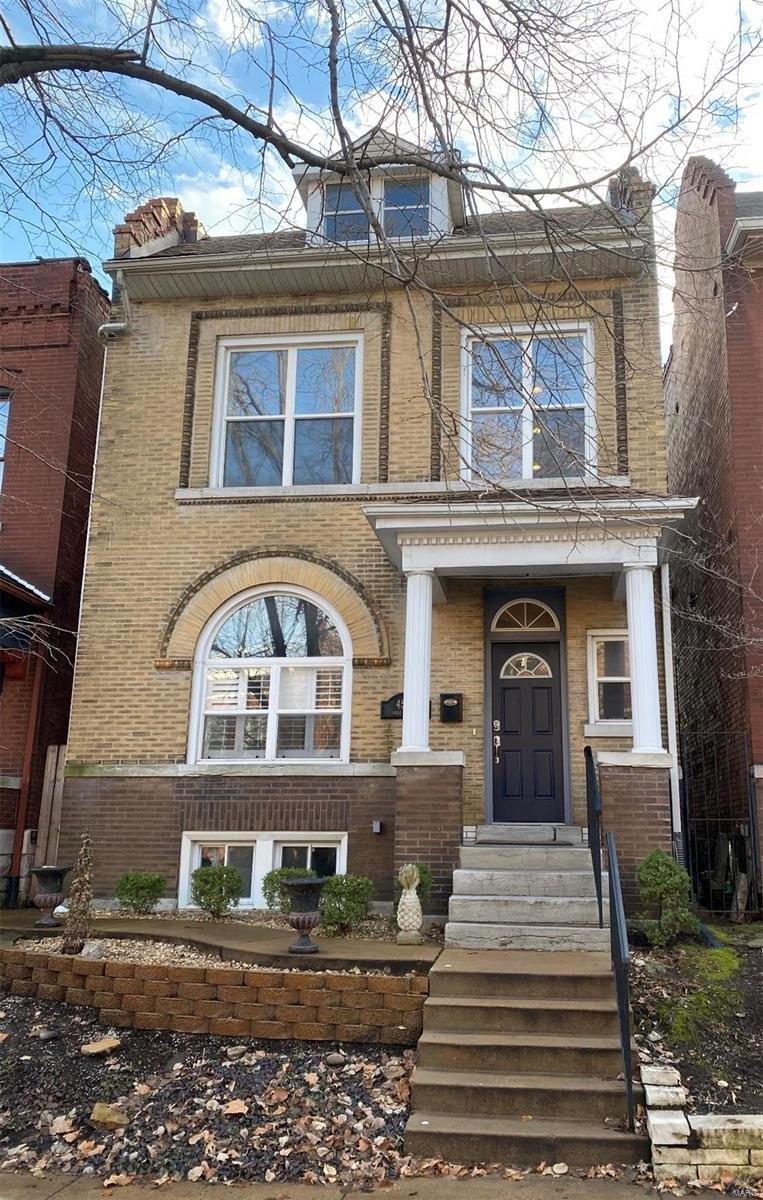 Arco Ave, Saint Louis, MO 63110