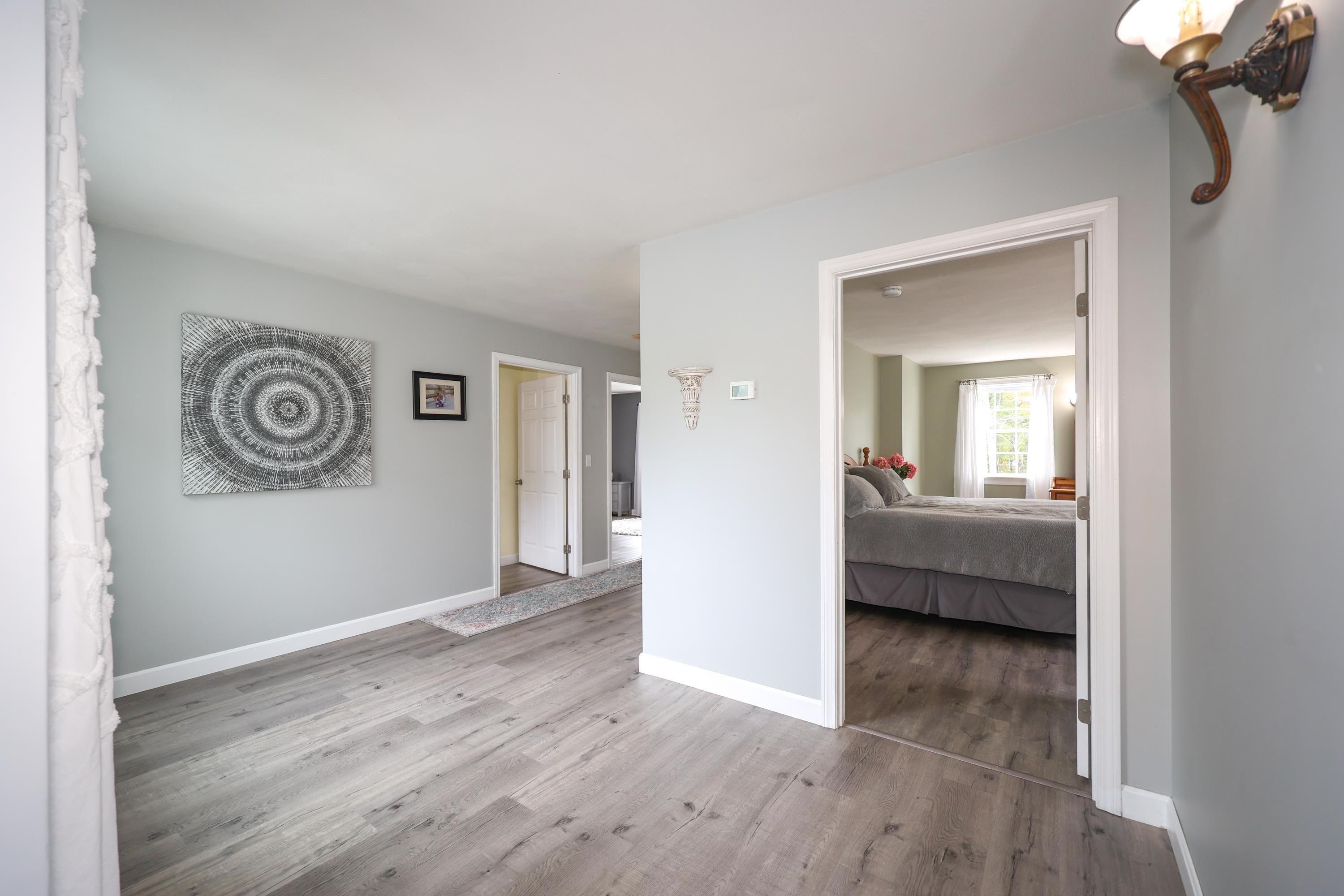 Heather Cir, Auburn, NH 03032
