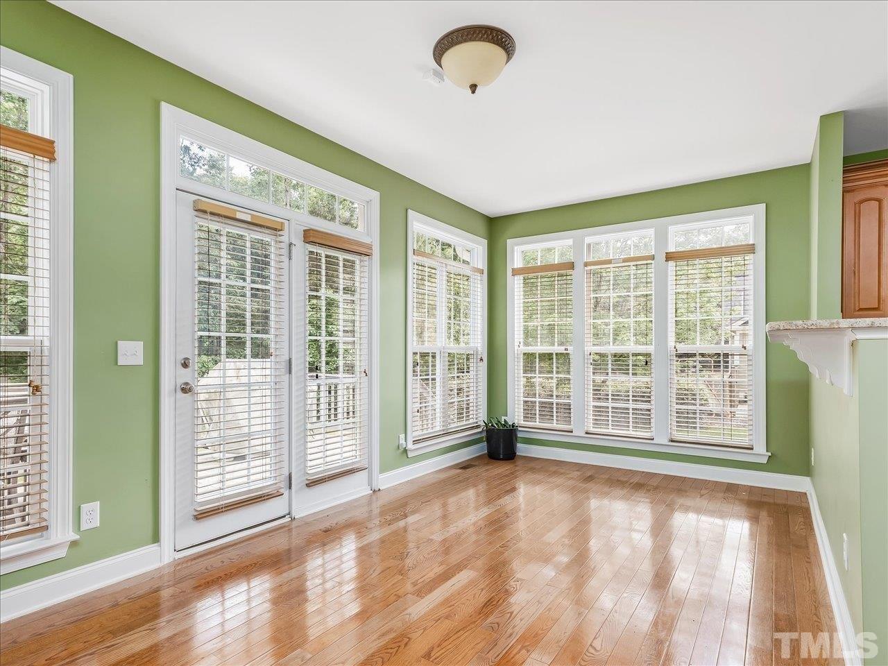 Kensington Manor Ln, Wake Forest, NC 27587