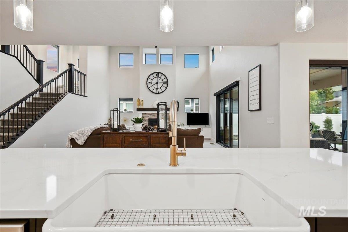 W Sparks Lake Dr, Garden City, ID 83714