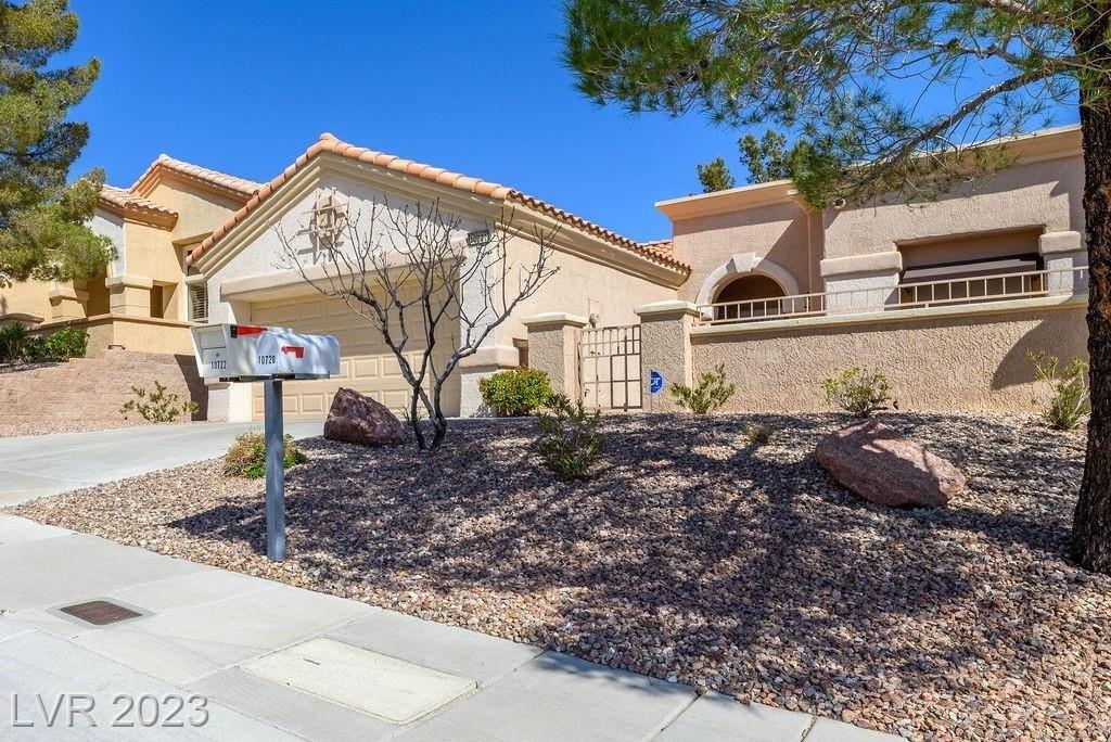 Sky Meadows Ave, Las Vegas, NV 89134