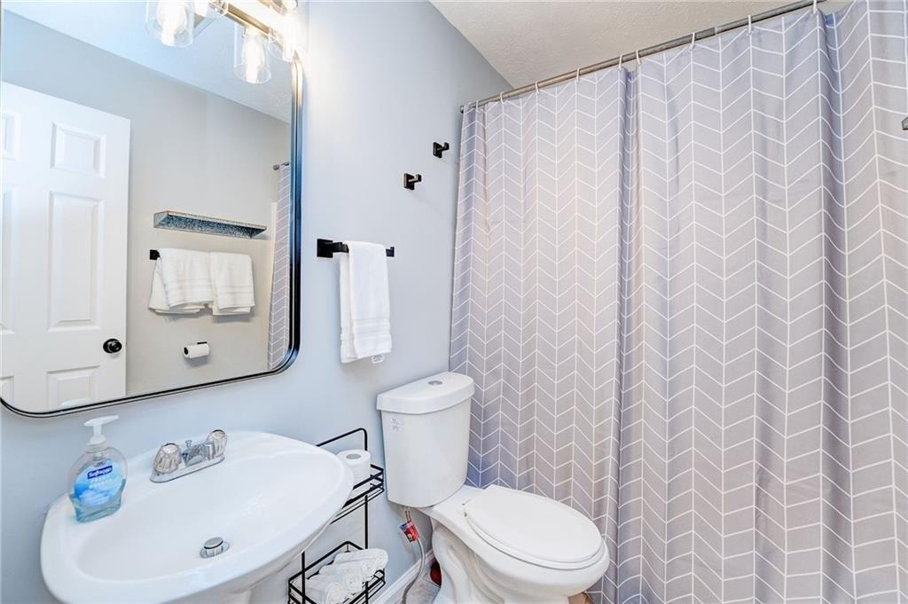 Summit Ridge Dr Se, Cartersville, GA 30120