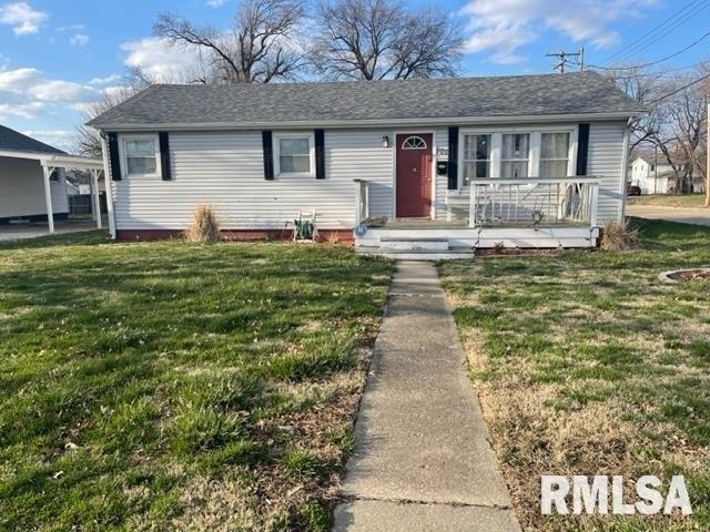 W Prairie St, Taylorville, IL 62568