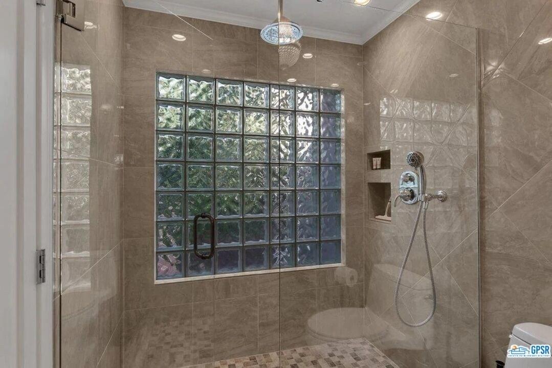 N Riverside Dr, Palm Springs, CA 92264