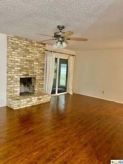 Kathy Dr, Seguin, TX 78155
