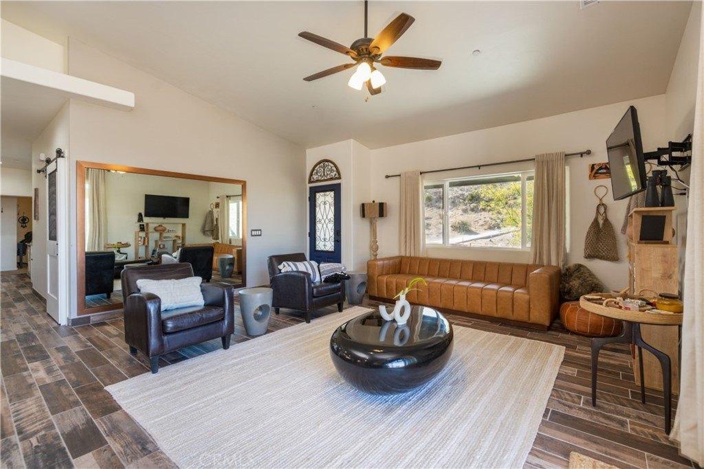 Ridge Rd, Yucca Valley, CA 92284