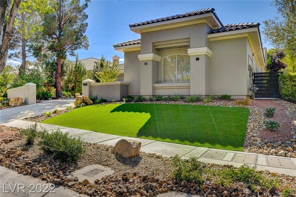 Wincanton Dr, Las Vegas, NV 89134