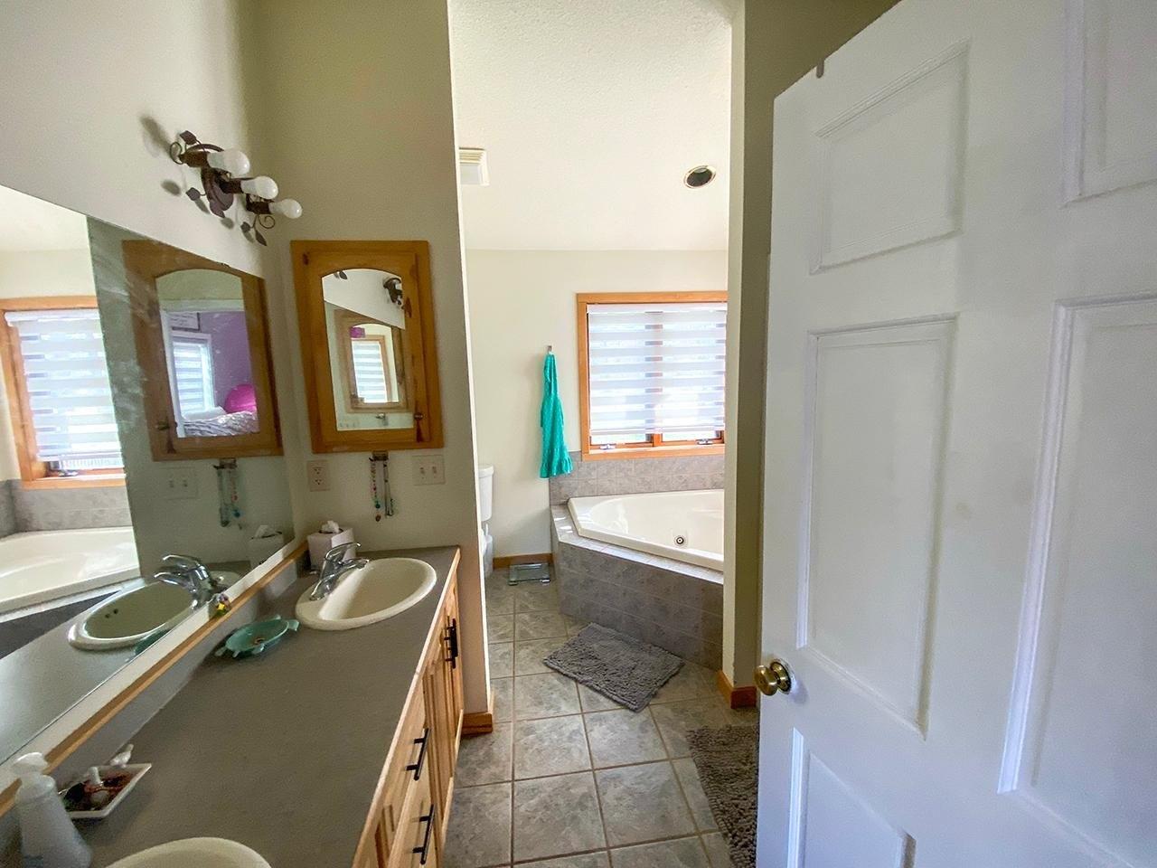 Esker Heights Dr, Tomahawk, WI 54487