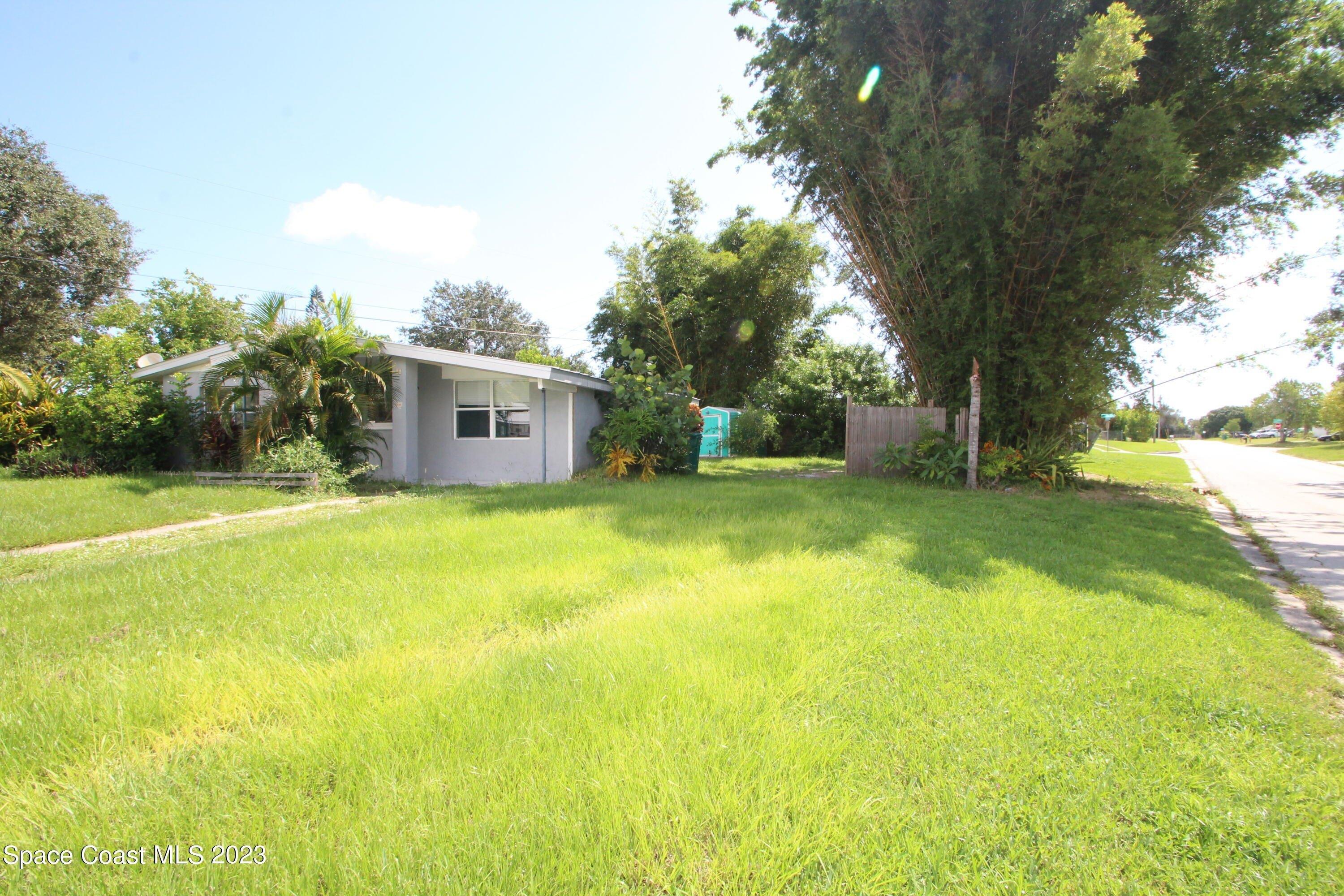 Doncaster Dr, Melbourne, FL 32935